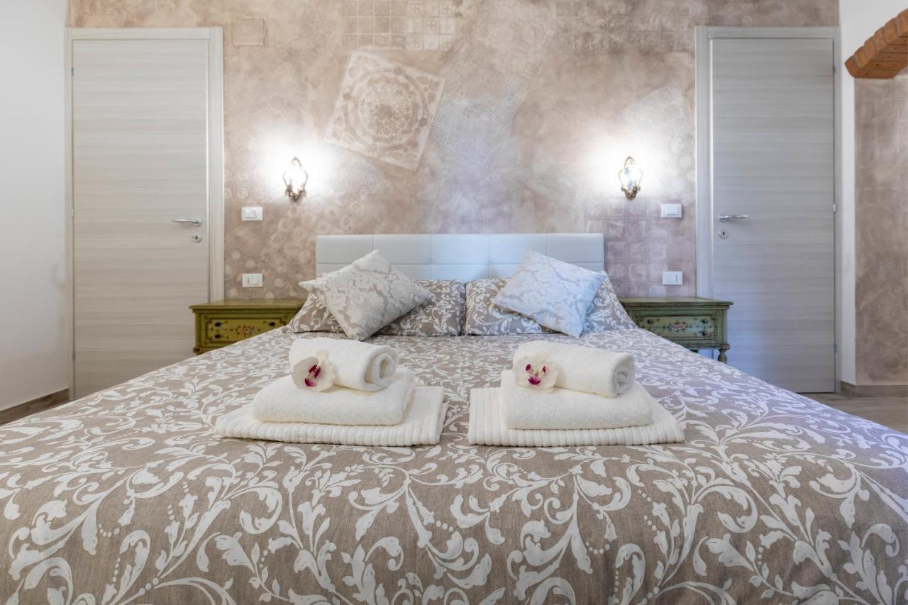 Apartment Con Giardino Privato, In Centro, Vicino Stazione